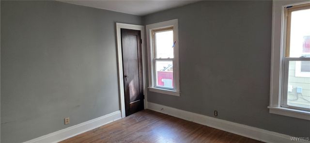 87 Eiseman Avenue, Tonawanda, NY 14217