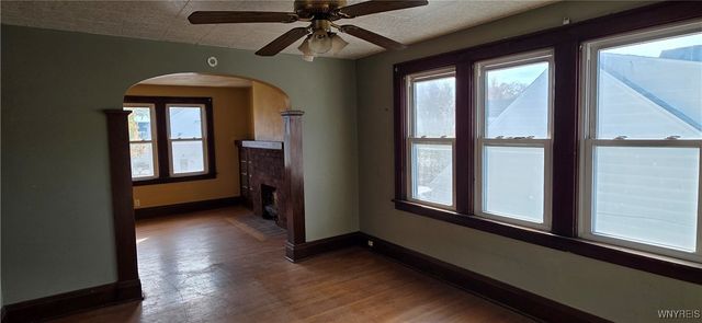 87 Eiseman Avenue, Tonawanda, NY 14217