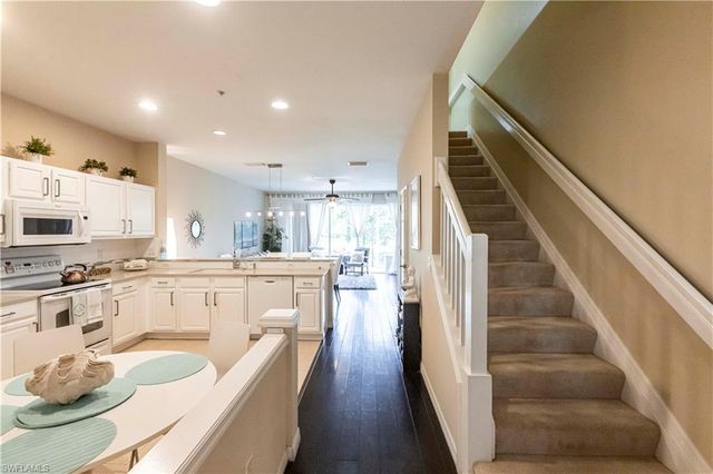 15616 Marcello CIR, Naples, FL 34110