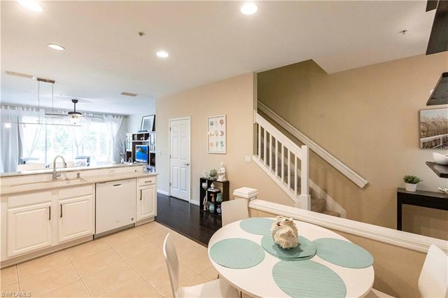 15616 Marcello CIR, Naples, FL 34110