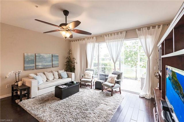 15616 Marcello CIR, Naples, FL 34110