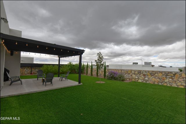 1759 Oxen Draw Street, El Paso, TX 79911