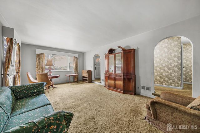 317 Magnolia Street, Highland Park, NJ 08904