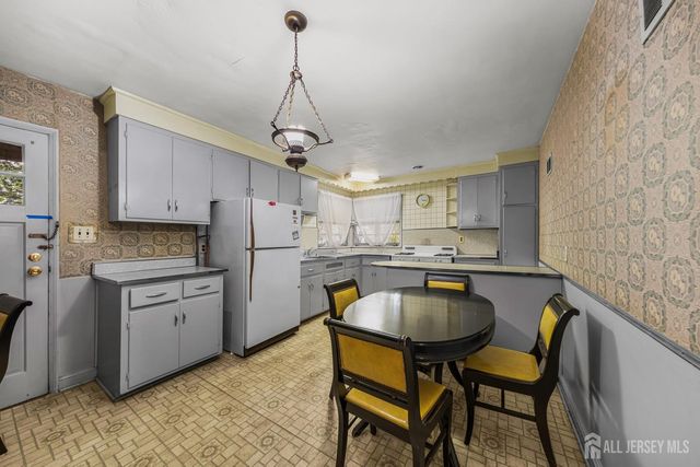 317 Magnolia Street, Highland Park, NJ 08904