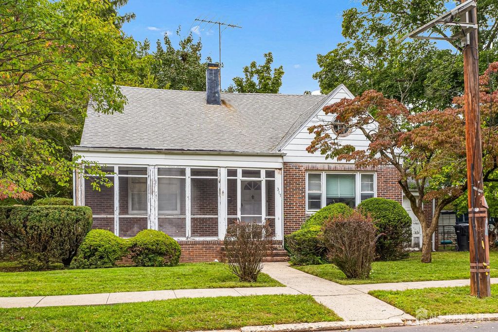 317 Magnolia Street, Highland Park, NJ 08904