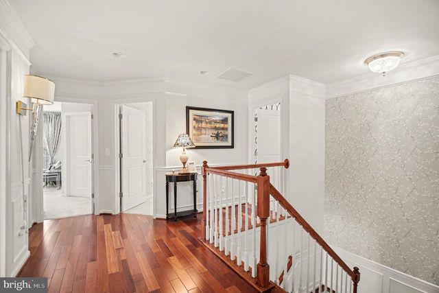 24794 SOMERBY DR, Chantilly, VA 20152
