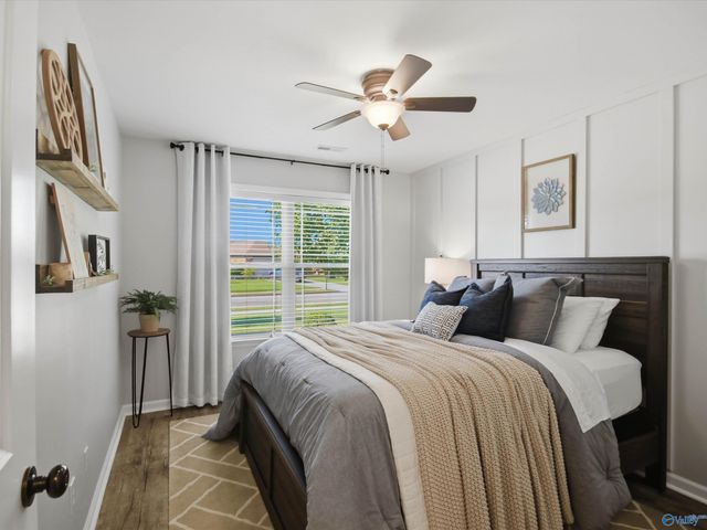 136 Chestnut Cove, Owens Cross Roads, AL 35763