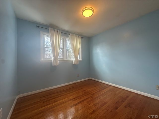 412 Sunflower Drive, Salina, NY 13088