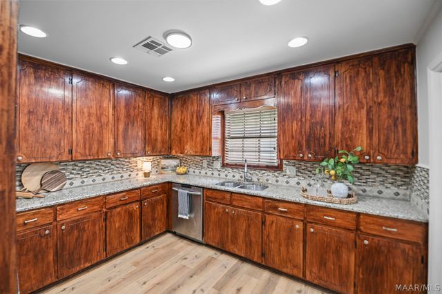 3139 Woodfern Drive, Montgomery, AL 36111