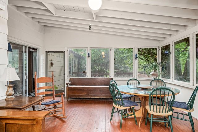 1025 N Maple Ave, Cookeville, TN 38501