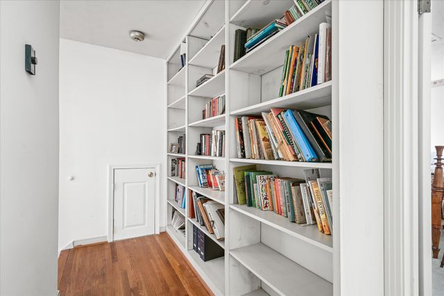 1025 N Maple Ave, Cookeville, TN 38501