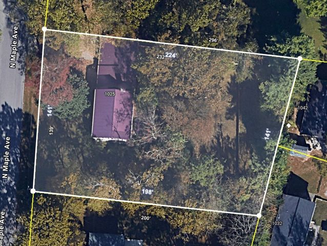 1025 N Maple Ave, Cookeville, TN 38501