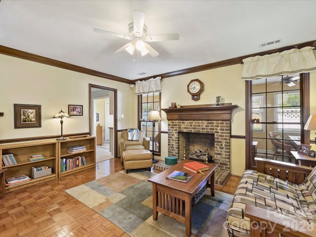 4211 Blacktree Lane, Charlotte, NC 28226