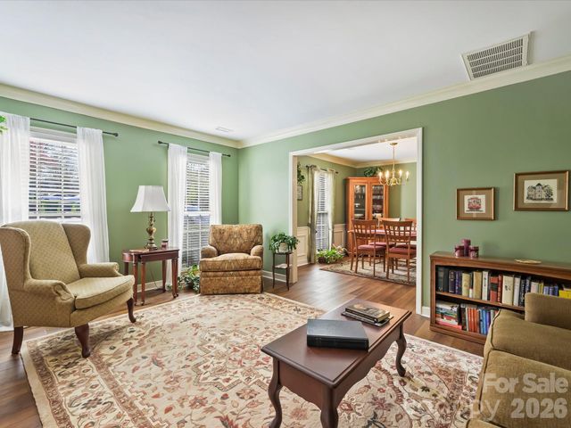 4211 Blacktree Lane, Charlotte, NC 28226