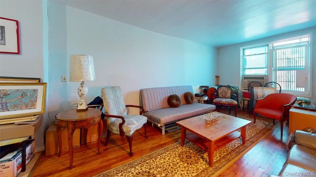 67-30 Clyde Street 7K, Forest Hills, NY 11375