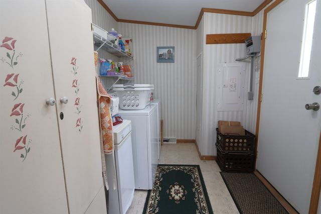 422 Friar Tuck Drive, Exeter, NH 03833