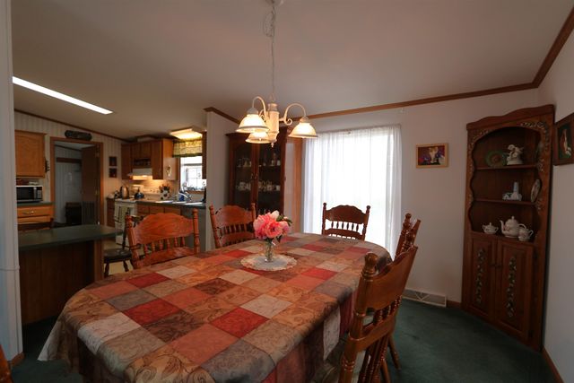422 Friar Tuck Drive, Exeter, NH 03833