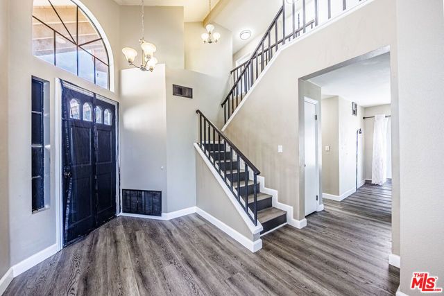 15606 Meadow Drive, Canyon Country (santa Clarita), CA 91387