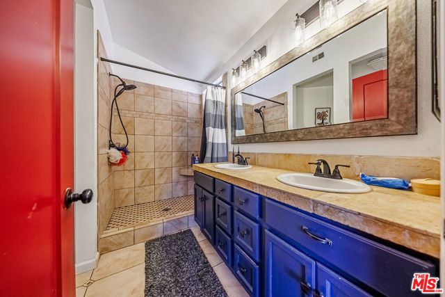 15606 Meadow Drive, Canyon Country (santa Clarita), CA 91387