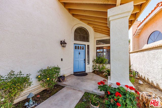 15606 Meadow Drive, Canyon Country (santa Clarita), CA 91387