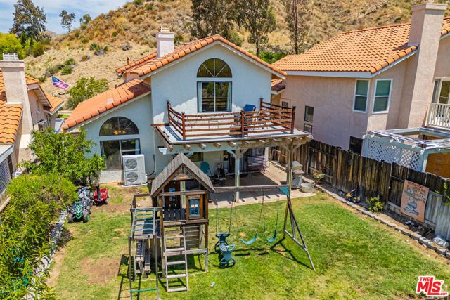 15606 Meadow Drive, Canyon Country (santa Clarita), CA 91387