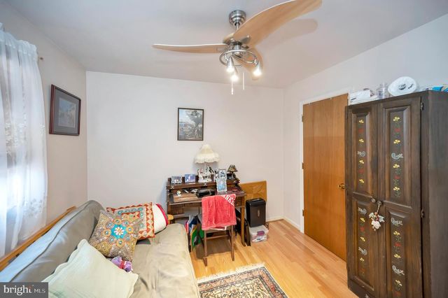 18 WINSLOW RD, Fredericksburg, VA 22406