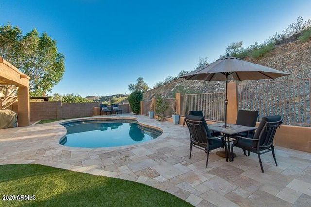 14444 S 8TH Street, Phoenix, AZ 85048