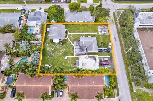 1271 NE 32nd St, Oakland Park, FL 33334
