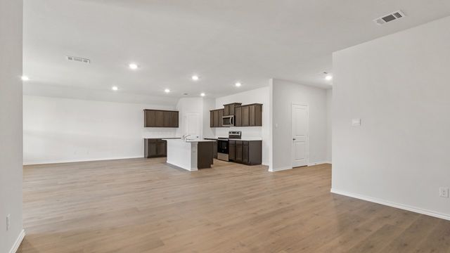 1923 Reveille Way, Terrell, TX 75160