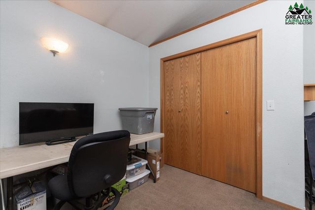 320 WOODLAND AVENUE, Fairbanks, AK 99712