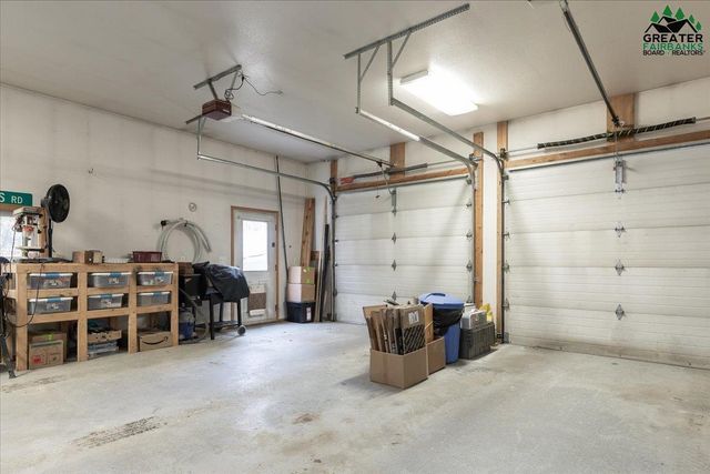 320 WOODLAND AVENUE, Fairbanks, AK 99712