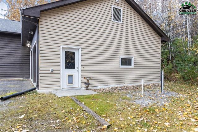 320 WOODLAND AVENUE, Fairbanks, AK 99712