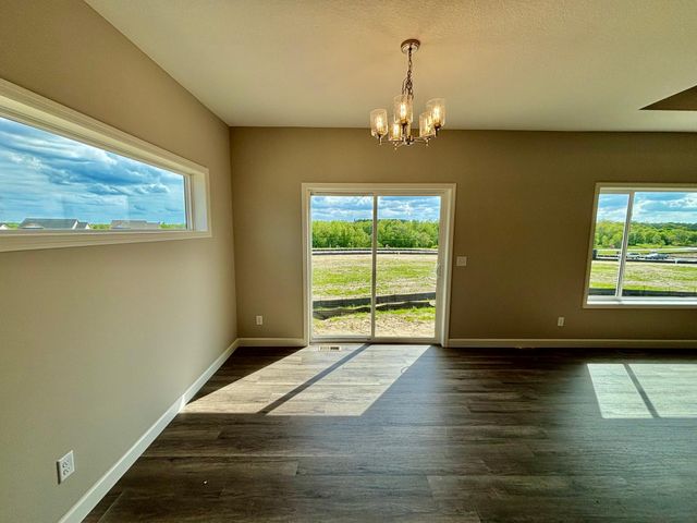 937 Kepler Avenue NE, Hanover, MN 55341
