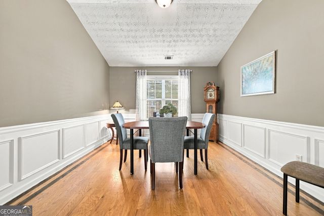 128 Village Drive, Canton, GA 30114