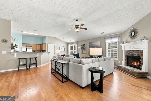 128 Village Drive, Canton, GA 30114