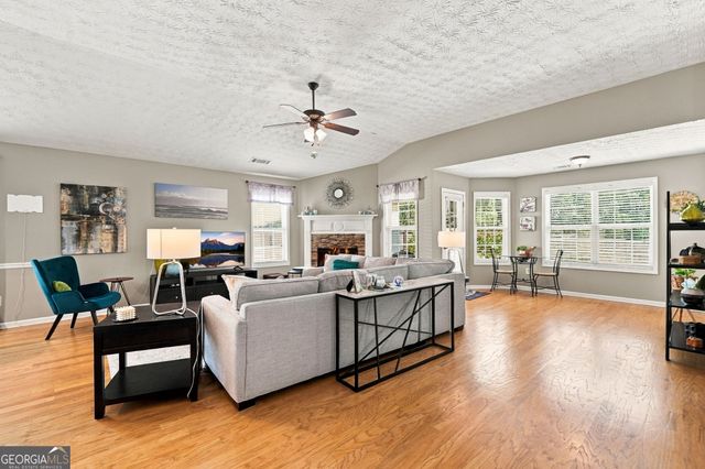 128 Village Drive, Canton, GA 30114