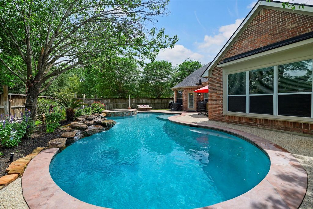 13926 Wessex Park Drive, Cypress, TX 77429