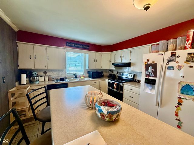 2009 Plum Street, New Castle, IN 47362