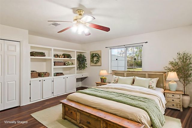 17807 County Rd 127, Pearland, TX 77581