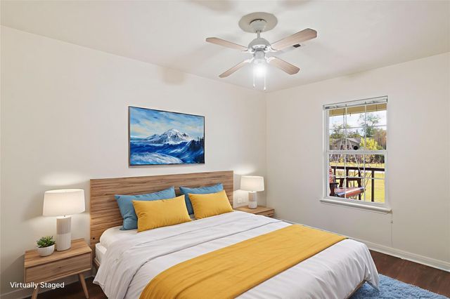 17807 County Rd 127, Pearland, TX 77581