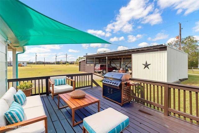 17807 County Rd 127, Pearland, TX 77581