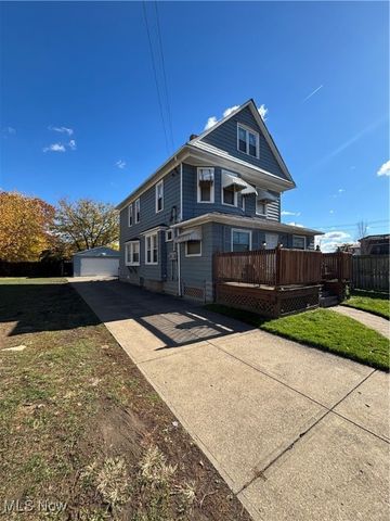 4017 E 54th Street, Newburgh Heights, OH 44105