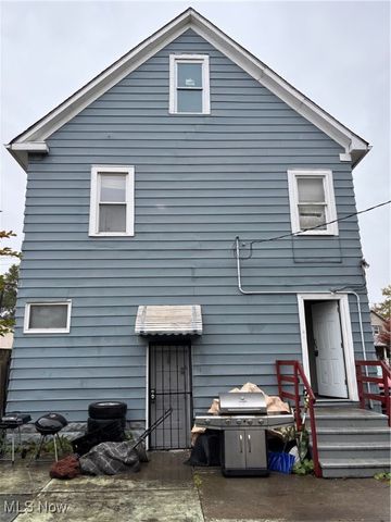 4017 E 54th Street, Newburgh Heights, OH 44105