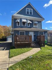 4017 E 54th Street, Newburgh Heights, OH 44105