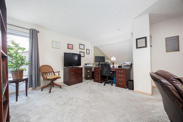 3491 Cove Lake Lane, Grove City, OH 43123