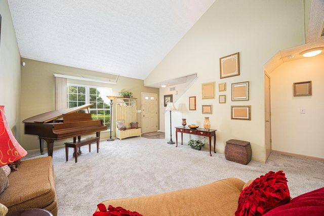 3491 Cove Lake Lane, Grove City, OH 43123