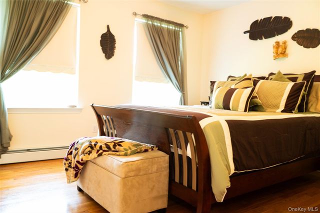 7 Victorian Court, Milton, NY 12547