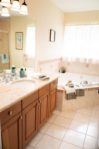 7 Victorian Court, Milton, NY 12547