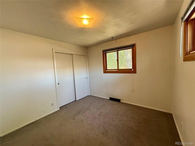 1489 S Carr St, Lakewood, CO 80232
