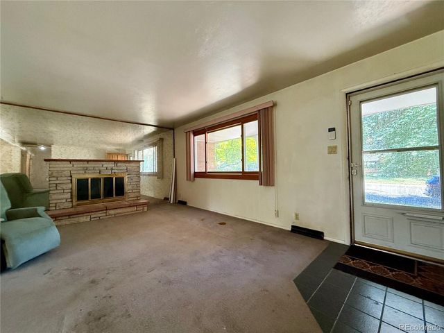 1489 S Carr St, Lakewood, CO 80232
